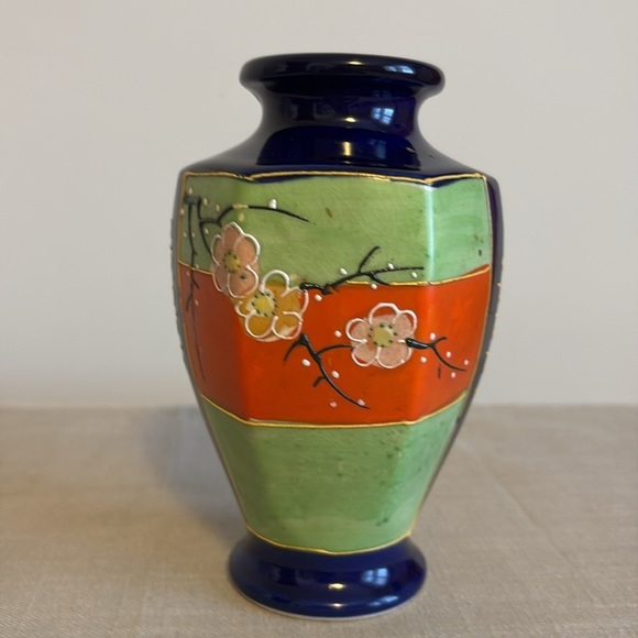 Vintage Japanese Moriage Vase Bird & Tree Motif Gold Accents Cobalt Blue - Picture 3 of 6
